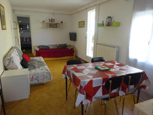 Saint-Andre-de-Sangonis Apartamento | Entre mer et lac Salagou