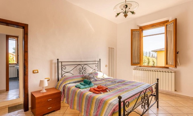 Staffoli Casa | Enza's Petite Maison