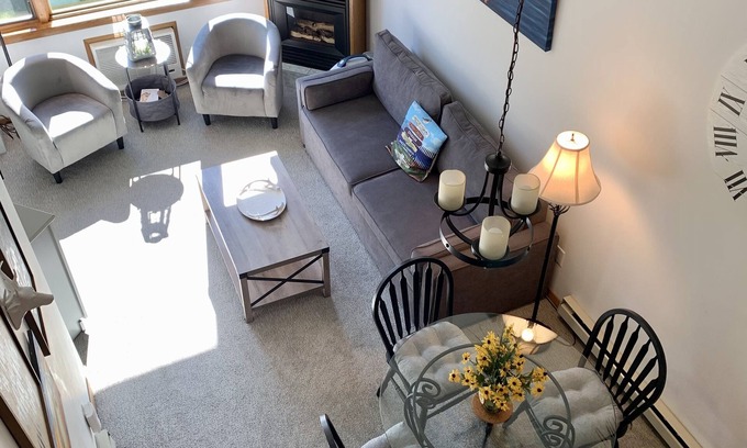Ephraim Condominio | Ephraim Gem | Balcony Views + Walk to Waterfront, Shops & Dining