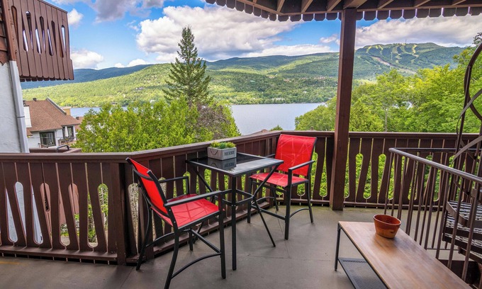 Mont-Tremblant Condominio | Epic Lake View | Panoramic View | Au Coeur De Tremblant | Wi-Fi