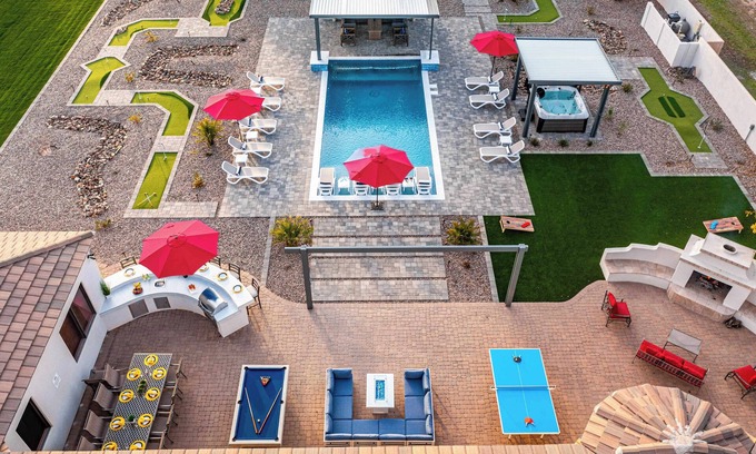 Chandler Casa | Epic Resort: Pool, Hot Tub, Pickleball & More!