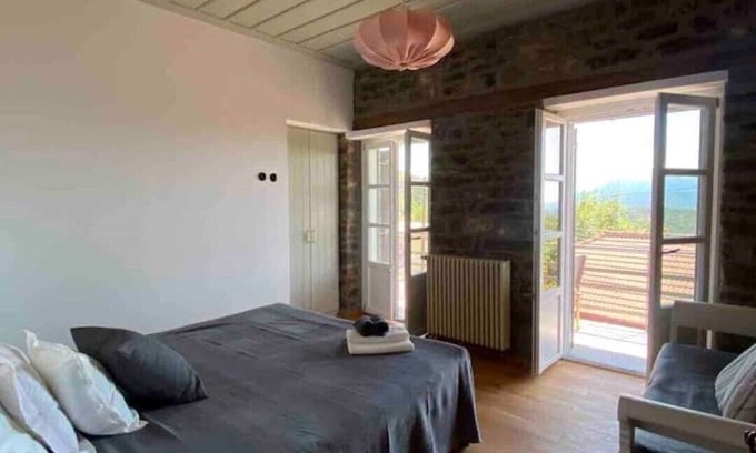 Vourgareli Casa | Epirus historic home 1903. Greek mountain villa