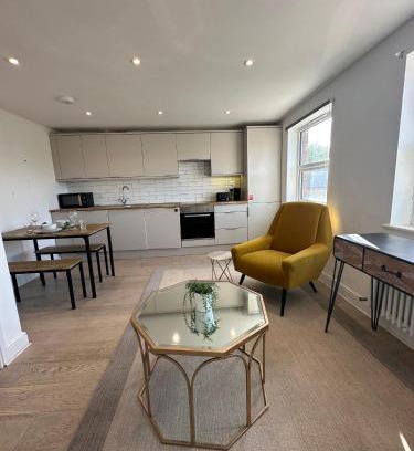 Epsom Apartamento | Epsom High Street Retreat Stylish 1-Bed Flat