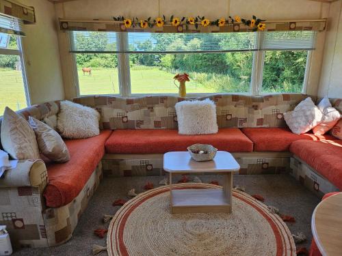 Mablethorpe Casa | Equestrian Retreat - Sleeps 6 & Bbq