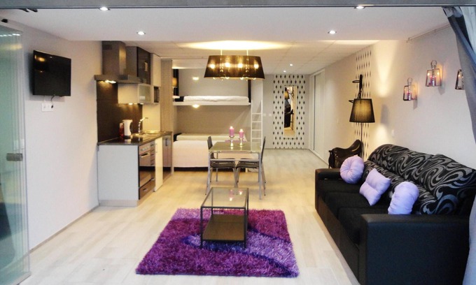 Santo Tirso Apartamento | EQUI OPEN SPACE-Estudio-Baño en la habitacion