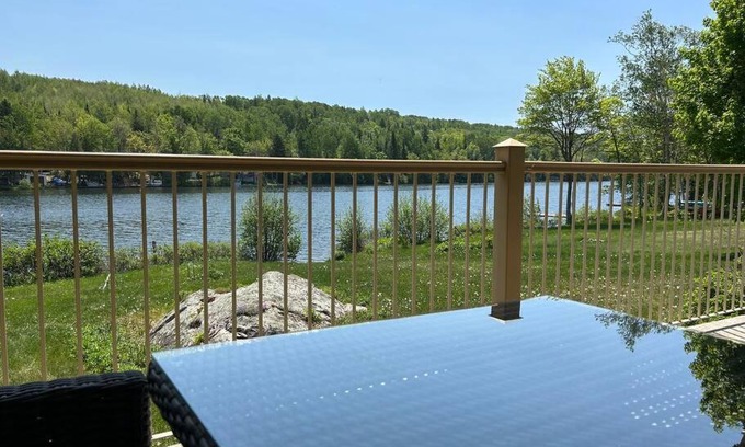 Mont-Carmel Apartamento | Equipped condo du lac St-Pierre à Mont-Carmel, Kamouraska RCM