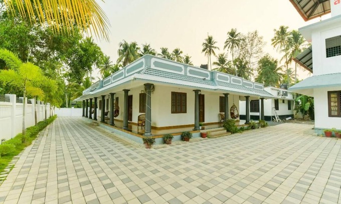 Alappuzha Complejo | Equipado Home-stay Setup Resort, Kerala