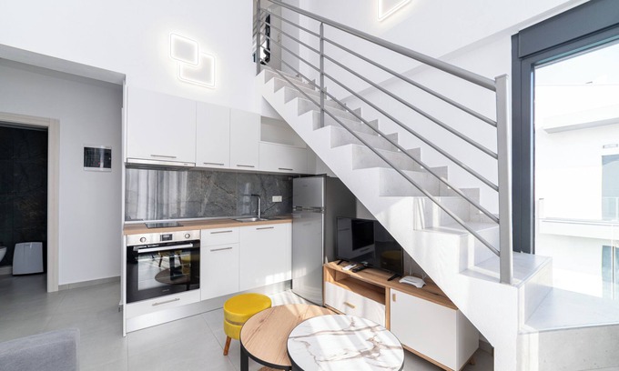 Ofrinion Casa | Erato Residential Complex