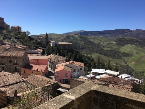 Pietrapertosa Cama Y Desayuno | Ercole