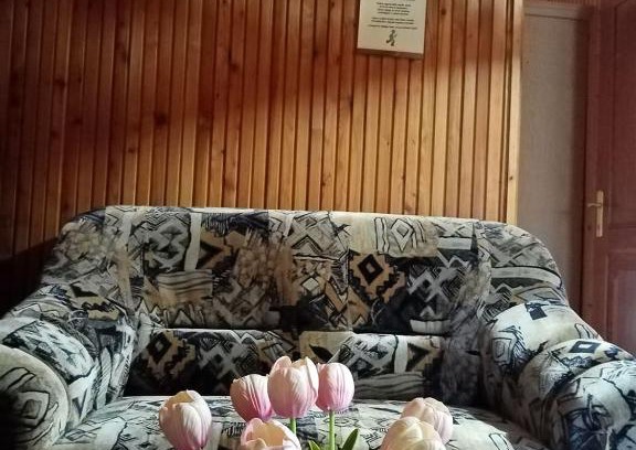 Haromhuta Casa | Erdei Szalonka Vendégház