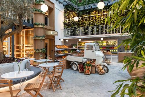 Plaka Hotel | Ergon House Athens