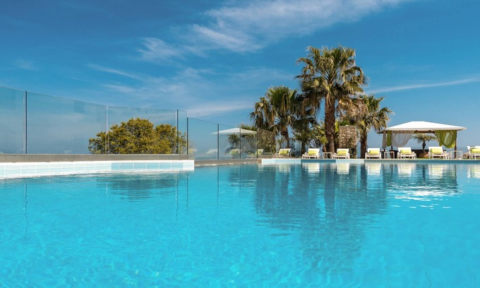Akrotiri Casa | Erietta Aparthotel