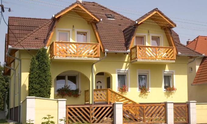 Keszthely Apartamento | Erika Appartementhaus