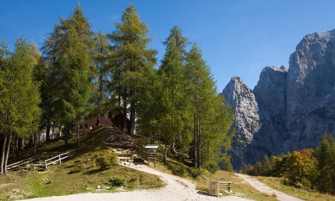 Kranjska Gora Casa | Erjavčeva mountain hut at Vršič pass