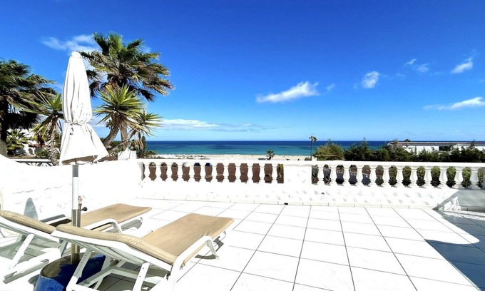 Bahia Calma Apartamento | en Primera linea de playa con vistas únicas