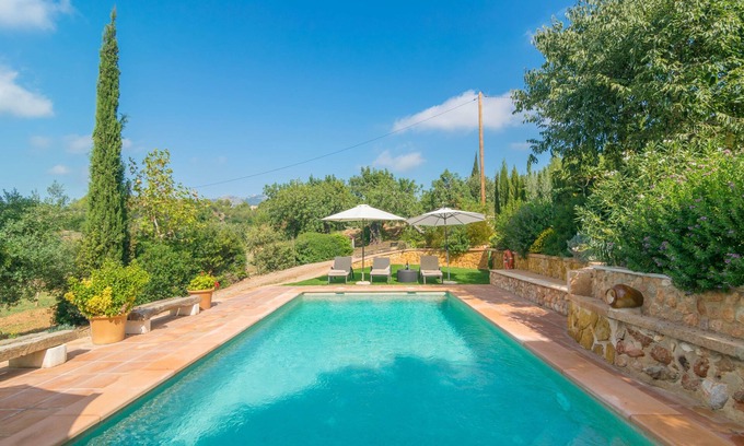 Bunyola Villa | ES GARROVERAL 3 - Villa con piscina privada en BUNYOLA. WiFi Gratis