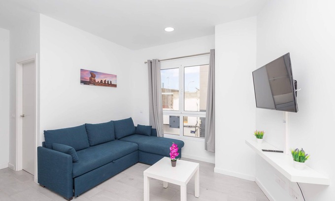 Las Palmas de Gran Canaria Apartamento | Lightbooking 7 Palmas Bajo Estadio - Gran Canaria Arena