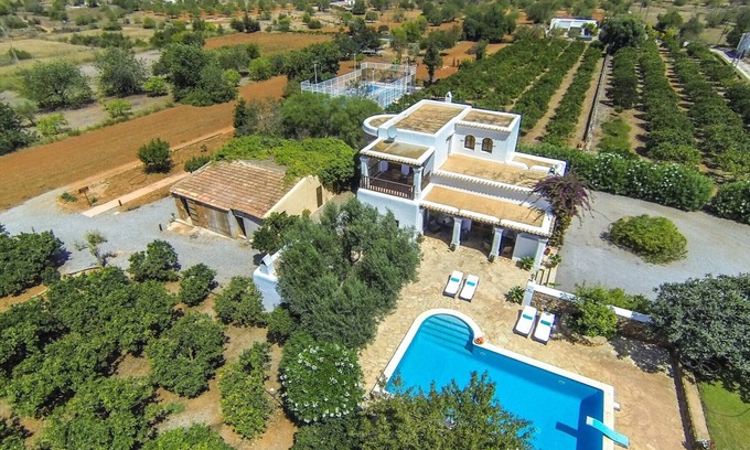 Sant Carles de Peralta Cabaña | CASA LAS DALIAS