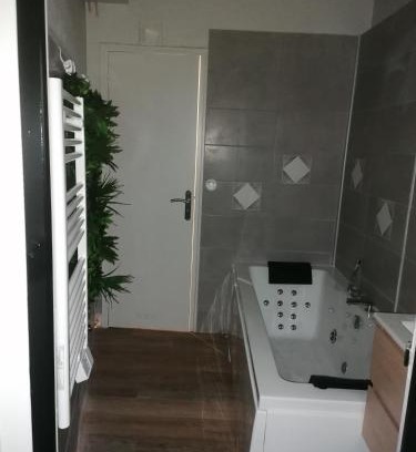 Tournon-sur-Rhone Apartamento | Escale en Ardèche