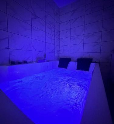 Monthyon Apartamento | Escapade Disney : jacuzzi privé Appartement privée