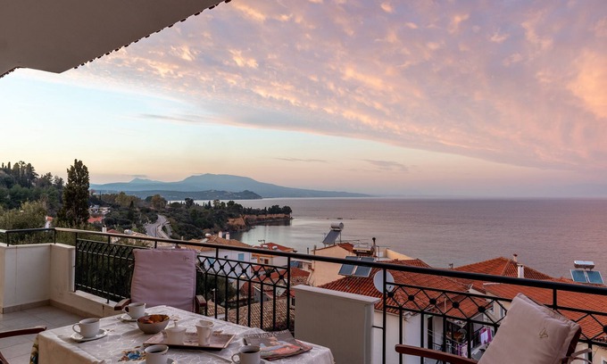 Koroni Apartamento | Escape Reality - Magic Getaway with Paradise View