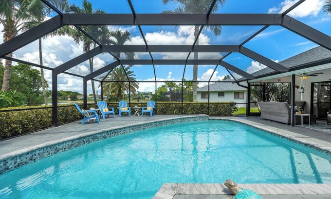 Three Oaks Casa | Escape to a Lush Tropical Oasis: Private Pool