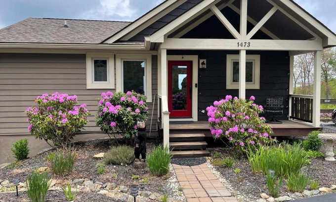 Boone Casa | Escape to Blue Ridge