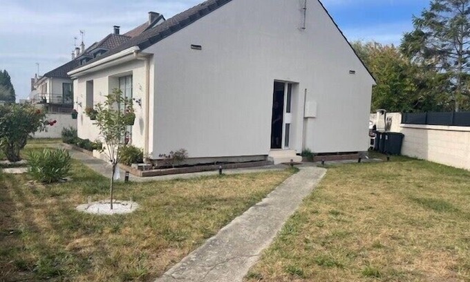 Ouistreham Casa | Escape to city center near the beach !