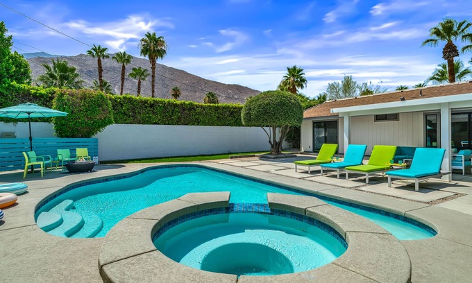 Tahquitz River Estates Casa | Escape to effortless luxury and unforgettable desert charm at this ultimate indoor-outdoor retreat