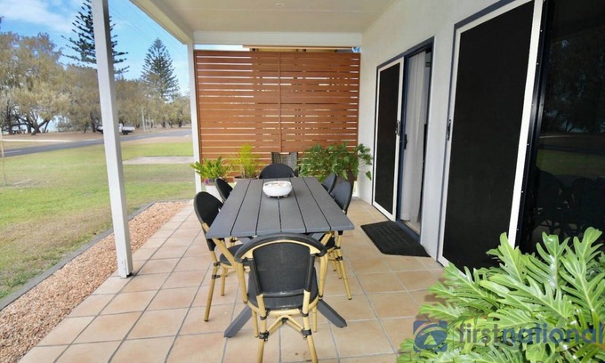 Woodgate Casa | Escape to Luxury by the Sea!