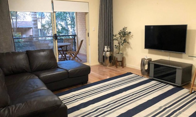 Strathfield Apartamento | Escape to Strathfield for 8 guests