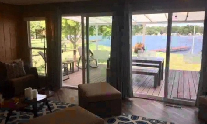 Oscoda Casa | Escape to Up North and Experience Lake Living