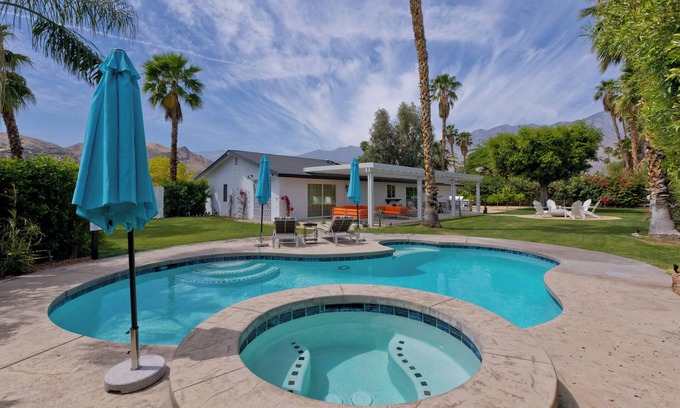 Araby Commons Casa | Escoba Ranch, with massive yard and amenities! Palm Springs License #064010