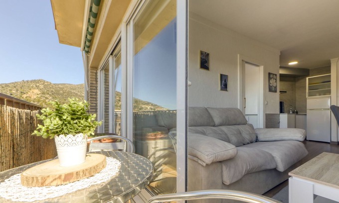 Palau-Saverdera Apartamento | Escoles 14 by Interhome