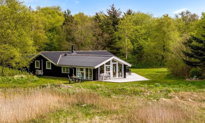 Gjøl Casa | "Eske" - 200m to the inlet by Interhome