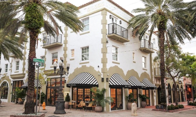 South Beach Hotel | Esme Miami Beach