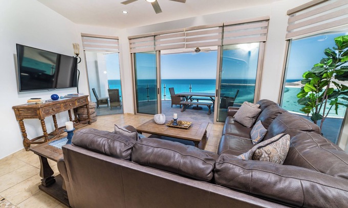 La Choya Condominio | Esmeralda Beach Resort 3 Bedrooms Condo B 1201