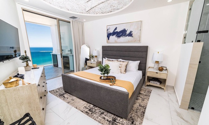La Choya Condominio | Esmeralda Beach Resort 3 Bedrooms Condo C 1402