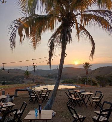 Avelar Complejo | Espaço fazendinha por do Sol da piscina