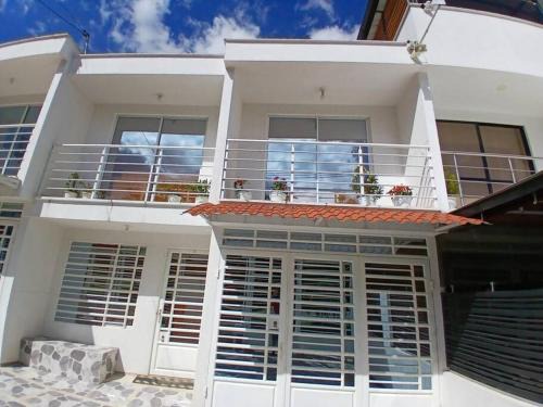 Moniquira Casa | Espectacular Casa en Barbosa Santander