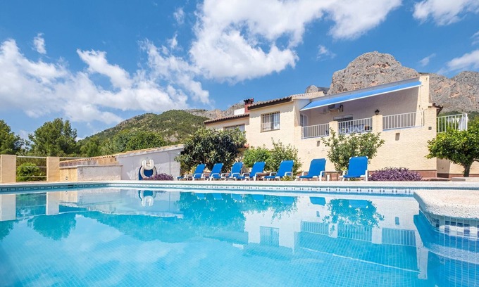 Polop Otro | Espectacular Villa En La Nucía. Privacidad Total.