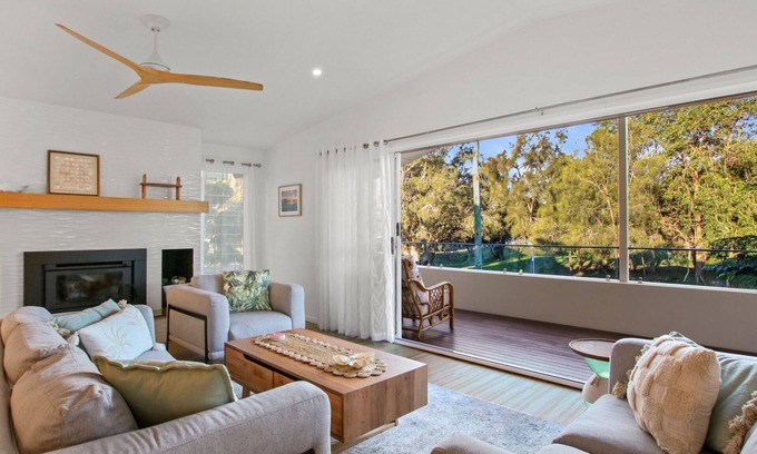 Golden Beach Casa | Esplanade 180, Golden Beach