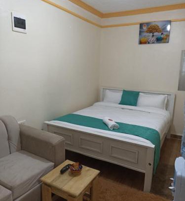 Naivasha Cama Y Desayuno | Essie Studios Naivasha CBD