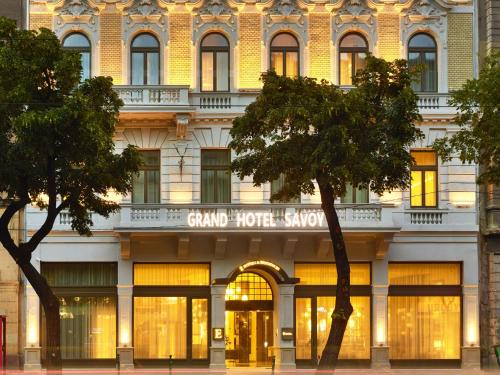 Csarnok negyed Hotel | EST Grand Hotel Savoy
