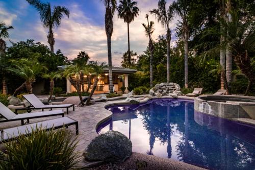 Camelback East Casa | Estate Elegance - 7 Bedrooms - Resort Style Backyard