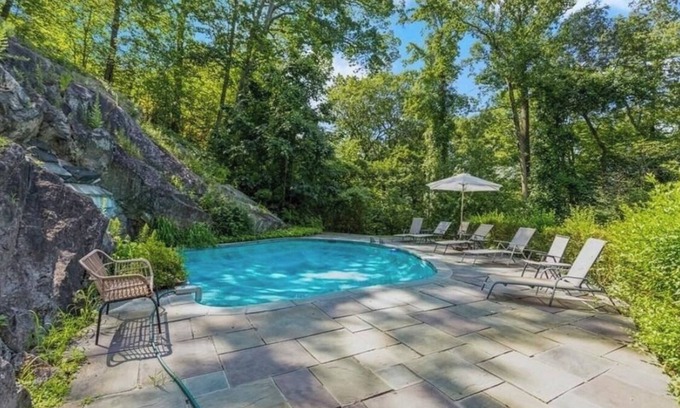 Town of North Castle Casa | Estate Home with Pool and Privacy for fun with family and pets