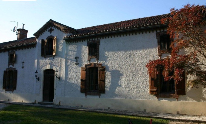 Buzon Casa | Finca en Pirineos con piscina y golf