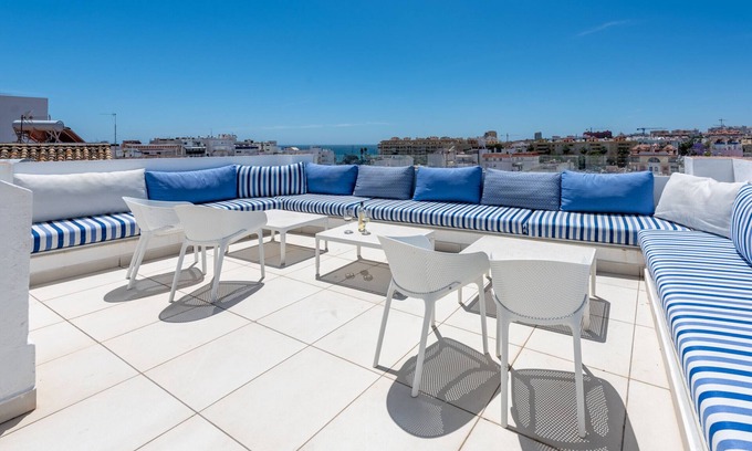 Centro histórico de Estepona Chalet De Esquí | ESTEPONA TOWN CENTRE 2339