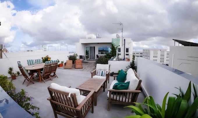 Rabat Hotel | Estrella Lodging