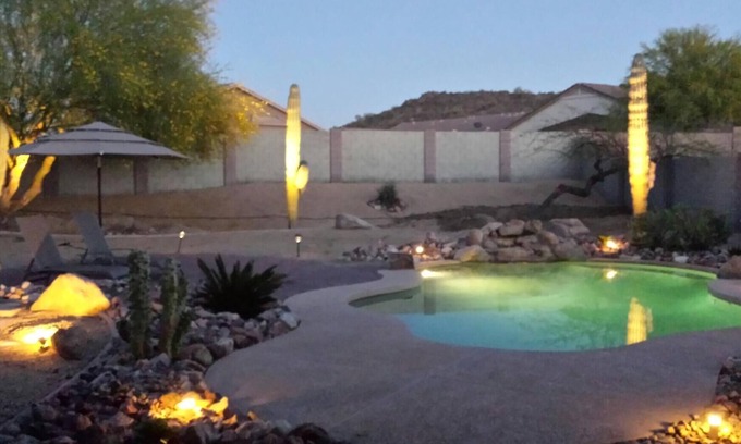 Estrella Mountain Ranch Casa | ¡EL PUNTO CALIENTE DE NASCAR DE ESTRELLA! ESCAPADA DE GOLF DE OTOÑO! VACACIONES JUEGA!